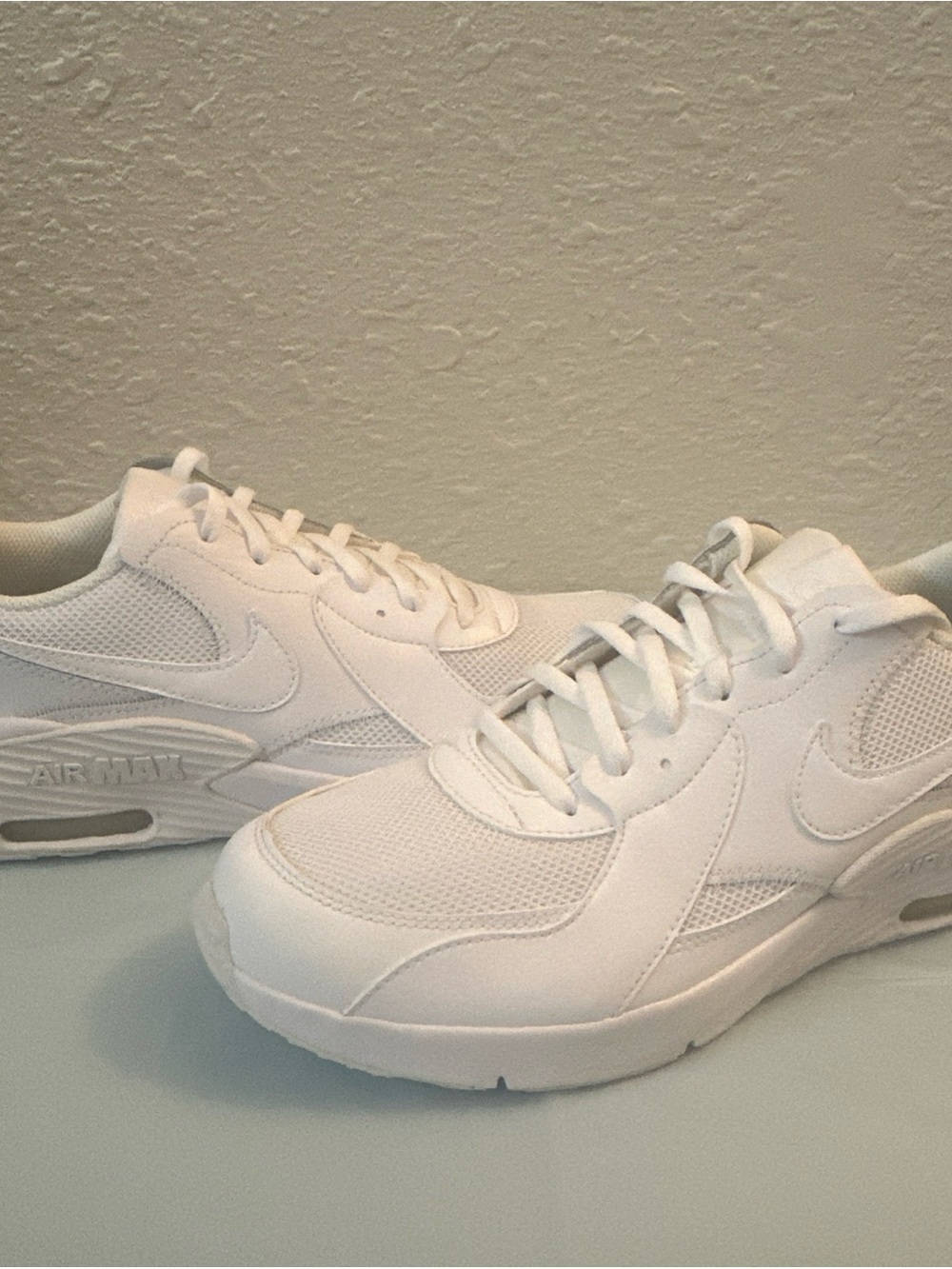Nike White Men's Low-Top Sneakers